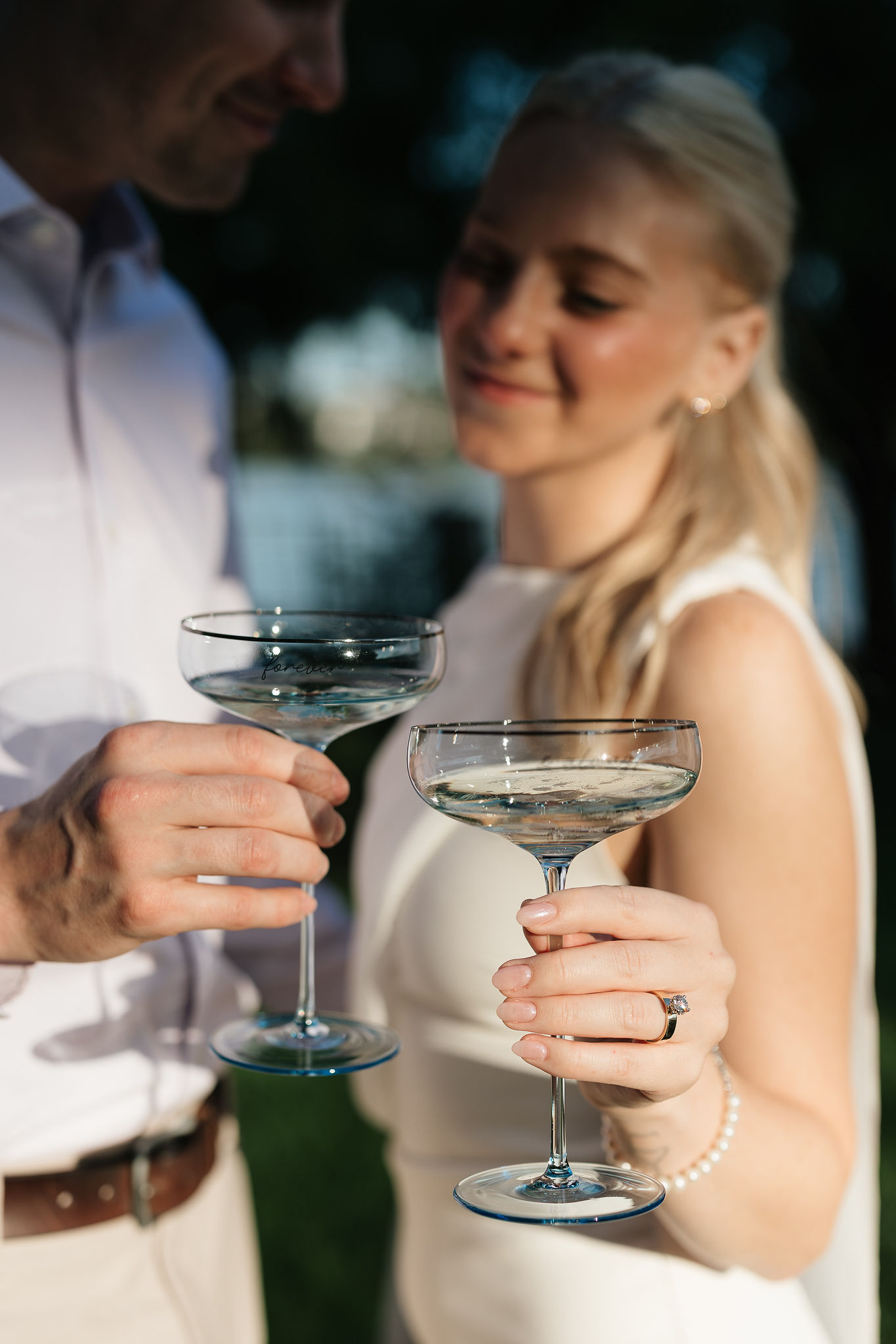 The couple, photo 8