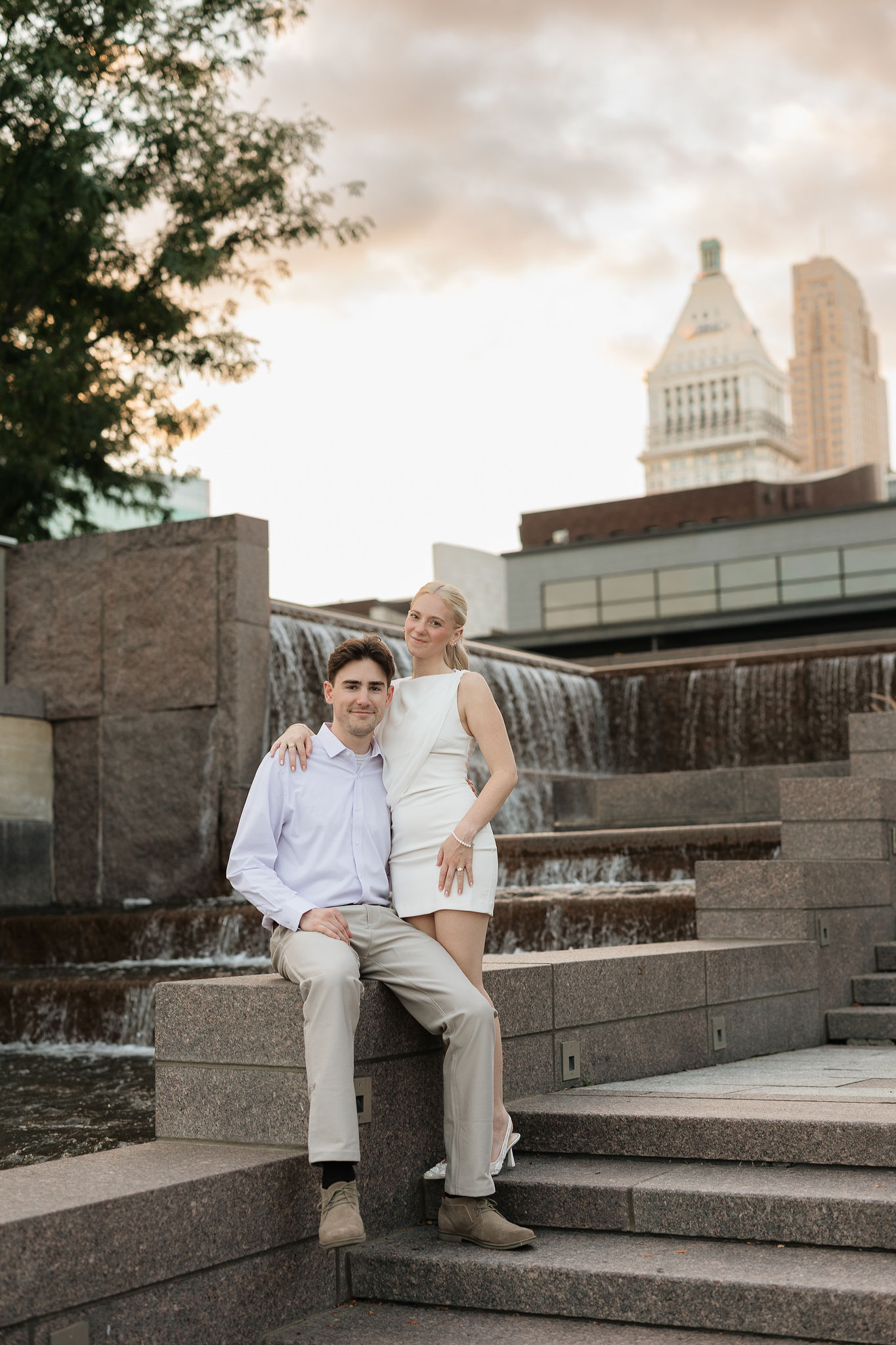 The couple, photo 7