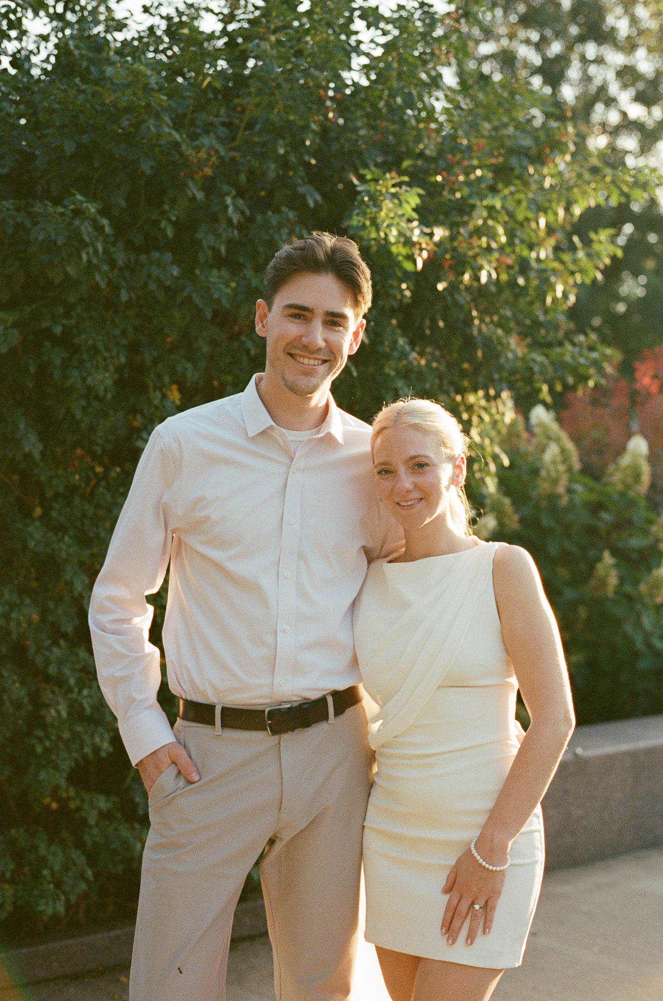 The couple, photo 4